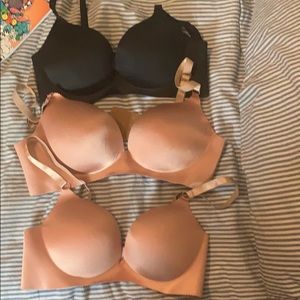 3 BRAs wireless padded